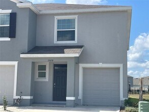 33078 Major Oak Dr in Wesley Chapel, FL - Building Photo - Building Photo