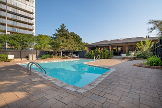 Canterbury Apartments in Amarillo, TX - Building Photo - Building Photo