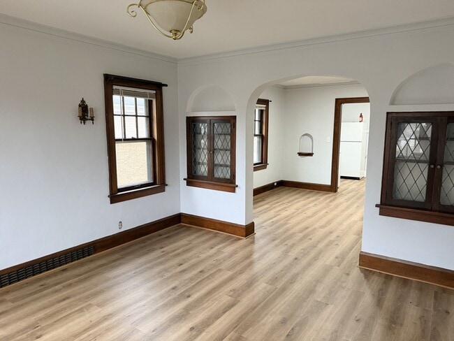 907 15th St in Rockford, IL - Building Photo - Building Photo