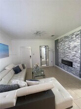 3102 NE 3rd Dr in Homestead, FL - Building Photo - Building Photo