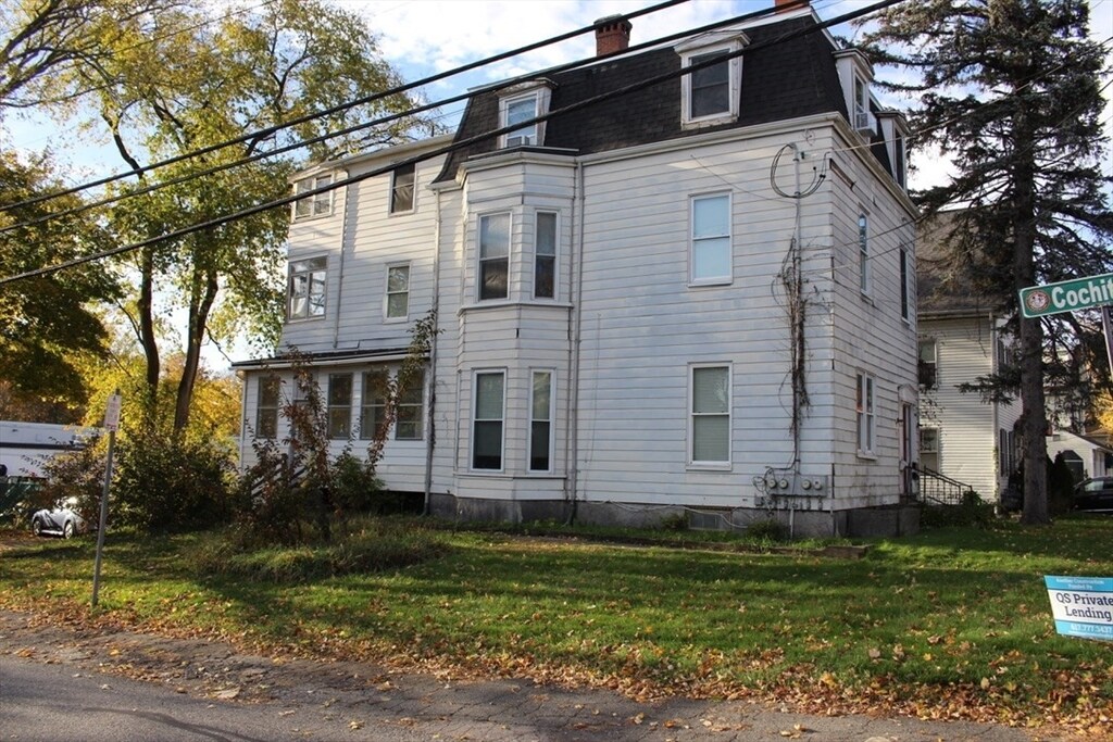 24 N Main St in Natick, MA - Building Photo