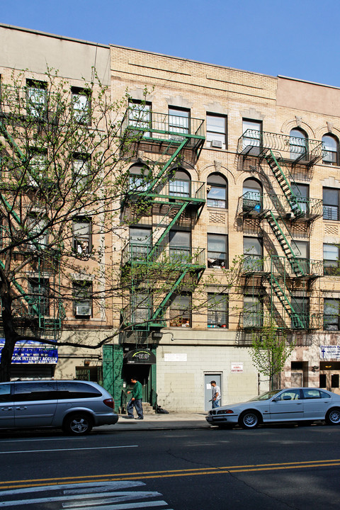 1648 Amsterdam Ave in New York, NY - Building Photo