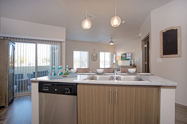 Craft at Gilbert and Baseline in Mesa, AZ - Foto de edificio - Interior Photo