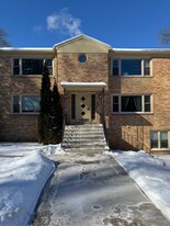 3319 Harvey St, Unit 3319-F in Madison, WI - Building Photo