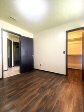 883 S Curtis Ave in Fayetteville, AR - Building Photo - Building Photo