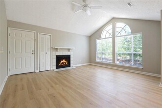 901 Wentworth Ct in Alpharetta, GA - Building Photo - Building Photo