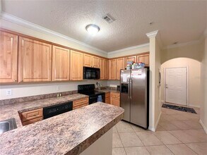 1257 SW 9th Rd in Gainesville, FL - Building Photo - Building Photo