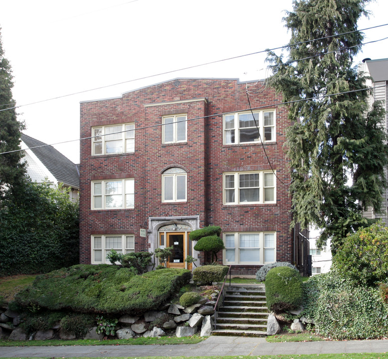 Franklin Arms Apartments in Seattle, WA - Foto de edificio