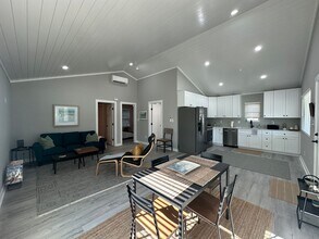 115 Long Pond Loop in Swansboro, NC - Building Photo - Building Photo