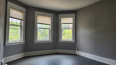 184 Washington St in New Britain, CT - Building Photo - Building Photo