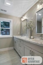 35 W Crescent Ave in Hamburg, NY - Building Photo - Building Photo