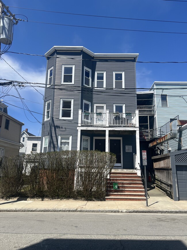 3 Newbury St, Unit 3 Newbury Street # 2 Somerville, MA, Unit 3 Newbury Street # 2 Somerville, MA