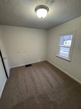 4917 Webster St in Fort Wayne, IN - Building Photo - Building Photo