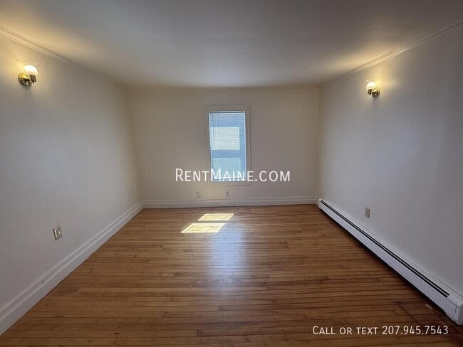 160 Grove St in Bangor, ME - Building Photo - Building Photo