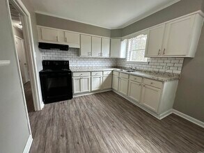 6921 Redwood Dr in Little Rock, AR - Building Photo - Building Photo