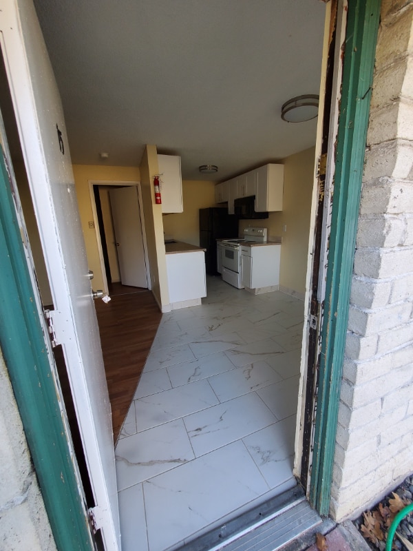 property at 3232 94th St S