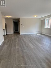 25 Alexandria Ave in St Thomas, ON - Building Photo - Building Photo