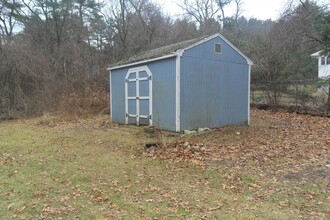 16 Nash Ave in Ashland, MA - Building Photo - Building Photo