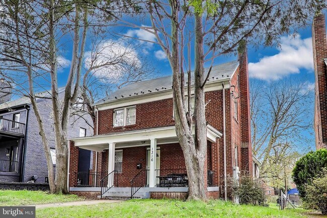 1316 Van Buren St NW in Washington, DC - Building Photo - Building Photo