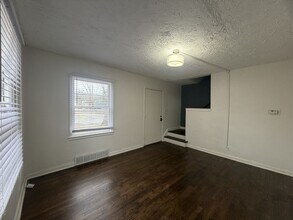 1815 E 74 Terrace in Kansas City, MO - Building Photo - Building Photo