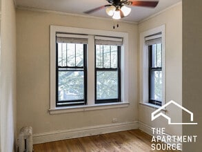 2177 W Giddings St, Unit 2 in Chicago, IL - Building Photo - Building Photo