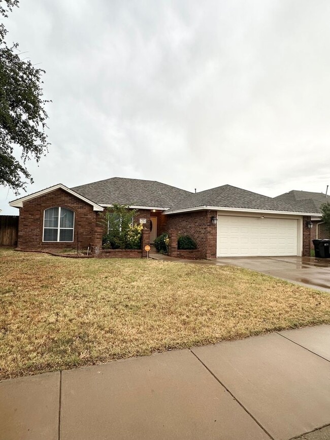 property at 5409 San Saba Ct