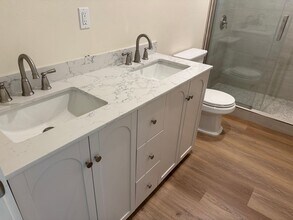 178 E Warner St in Ventura, CA - Building Photo - Building Photo