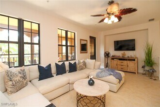 9159 Delano St in Naples, FL - Building Photo - Building Photo