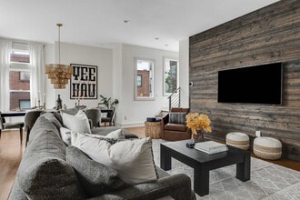 1114A Wade Ave in Nashville, TN - Foto de edificio - Building Photo