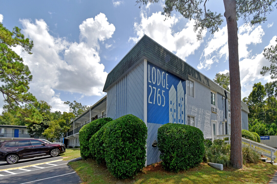 Lodge2765 in Tallahassee, FL - Building Photo