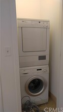 3810 Wilshire Blvd, Unit 309 in Los Angeles, CA - Building Photo - Building Photo