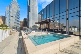 Josephine in Philadelphia, PA - Foto de edificio - Building Photo