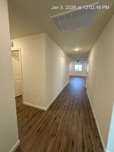 7064 W Wren Ave in Visalia, CA - Building Photo - Building Photo