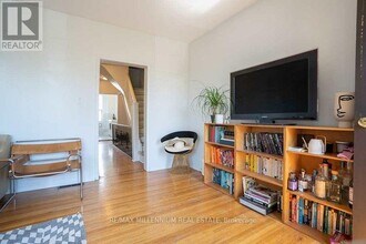 17 Greenlaw Ave in Toronto, ON - Building Photo - Building Photo