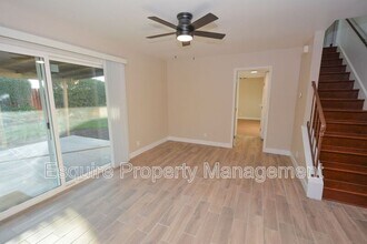 729 Mardigras Ct in Camarillo, CA - Building Photo - Building Photo