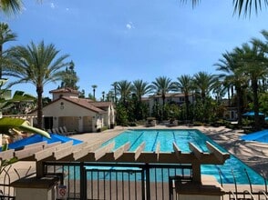 970 Sweetbriar Ln in Azusa, CA - Building Photo - Building Photo