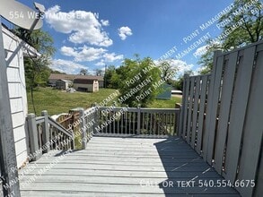 554 Westminister Ln in Salem, VA - Building Photo - Building Photo