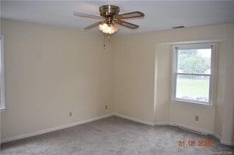 6133 Meadow Rose Ln in Charlotte, NC - Building Photo - Building Photo