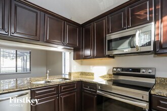 1503 Chepacket St in Brandon, FL - Building Photo - Building Photo