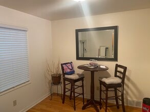 494 Kenwood Ave, Unit B2R in Delmar, NY - Building Photo - Building Photo