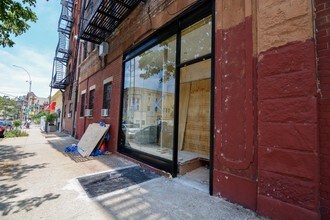 1378-84 Bedford Ave in Brooklyn, NY - Foto de edificio - Building Photo
