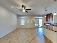 10653 Salmon Leap St in Las Vegas, NV - Foto de edificio - Building Photo