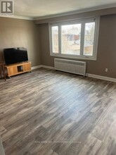 281-281 Wychwood Ave in Toronto, ON - Building Photo - Building Photo
