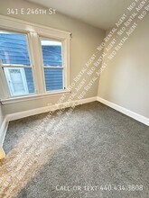 341 E 246th St in Euclid, OH - Building Photo - Building Photo