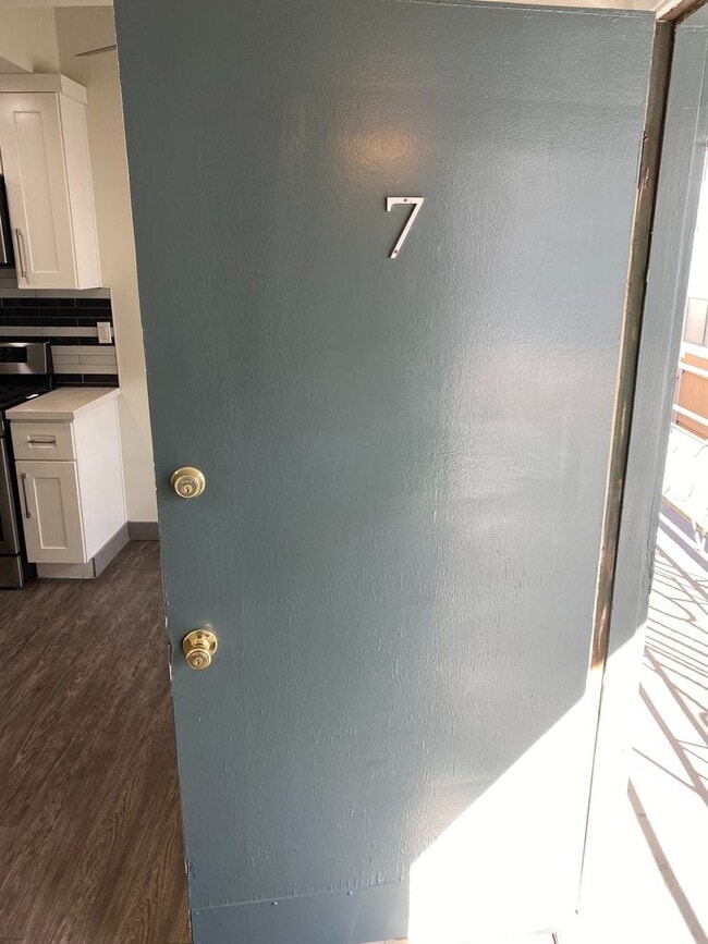 3538 Keystone Av, Unit 7 in Los Angeles, CA - Building Photo - Building Photo
