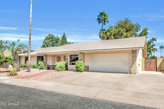 228 E Angela Dr