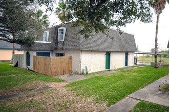 1101 Gregory St in Taft, TX - Building Photo - Other