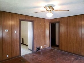 715 N Main St in Dunkirk, IN - Building Photo - Building Photo
