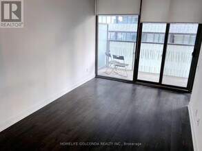 50-2750 Charles St E in Toronto, ON - Building Photo - Building Photo