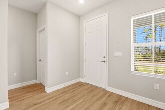 3307 55th St W in Lehigh Acres, FL - Building Photo - Building Photo